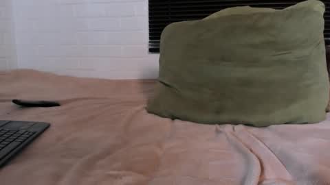 Samuel online show from 03-10-26, 08:58