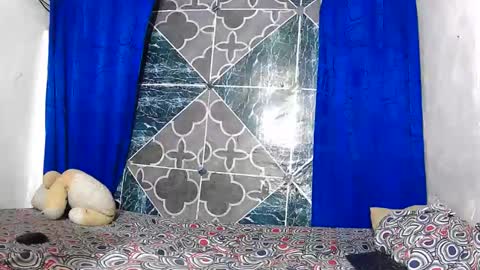 Samuel Sincee online show from 11-25-25, 05:18