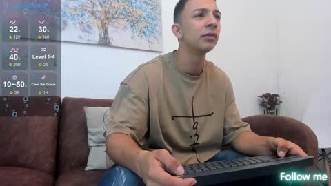 Snapshot of samuel_up chatting on 02-11-25, 03:50 Samuel online show from 02-11-25, 03:50