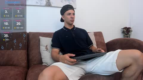 Snapshot of samuel_up chatting on 02-15-25, 04:36 Samuel online show from 02-15-25, 04:36