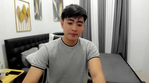Snapshot of samuelangelo chatting on 05-07-26, 02:22 Sam online show from 05-07-26, 02:22