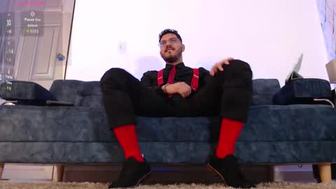 Snapshot of samuelcoopper chatting on 10-14-25, 03:35 Samuel Coopper online show from 10-14-25, 03:35