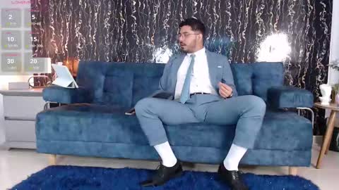 Snapshot of samuelcoopper chatting on 11-08-25, 02:17 Samuel Coopper online show from 11-08-25, 02:17