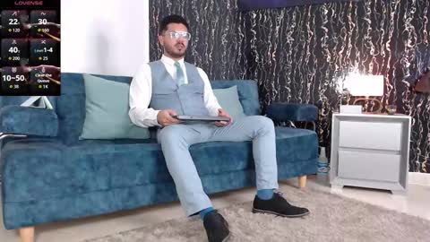 Snapshot of samuelcoopper chatting on 11-23-25, 03:34 Samuel Coopper online show from 11-23-25, 03:34