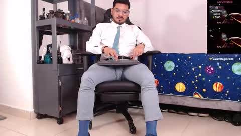 Snapshot of samuelcoopper chatting on 02-04-26, 04:02 Samuel Coopper online show from 02-04-26, 04:02