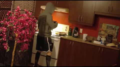 Snapshot of samueldixky chatting on 02-09-26, 03:54 samueldixky online show from 02-09-26, 03:54