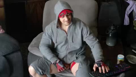 Snapshot of samueldixky chatting on 03-15-26, 12:33 samueldixky online show from 03-15-26, 12:33