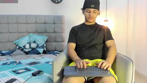 samxx_muscle online show from 09-10-25, 01:44