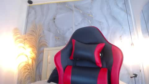 S A M A N T H A  online show from 03-04-26, 04:57