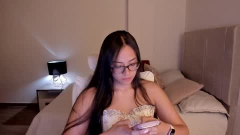 Snapshot of samy_one chatting on 05-06-26, 09:53 Samy online show from 05-06-26, 09:53