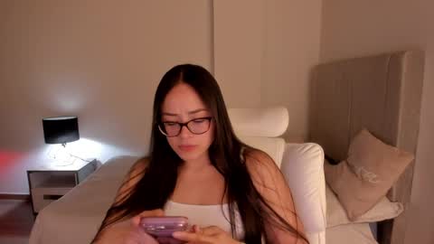 Snapshot of samy_one chatting on 05-23-26, 09:41 Samy online show from 05-23-26, 09:41