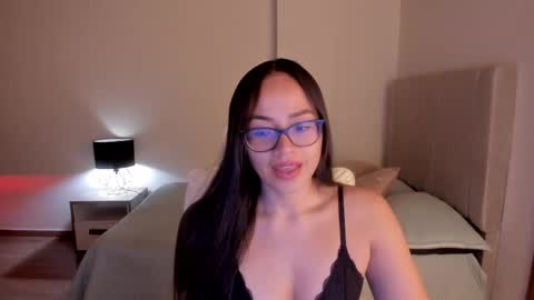 Snapshot of samy_one chatting on 05-31-26, 10:11 Samy online show from 05-31-26, 10:11