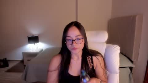 Snapshot of samy_one chatting on 06-09-26, 10:32 Samy online show from 06-09-26, 10:32