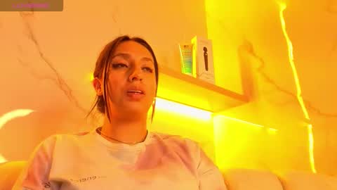 Online 800 to 1400 online show from 10-15-25, 05:57