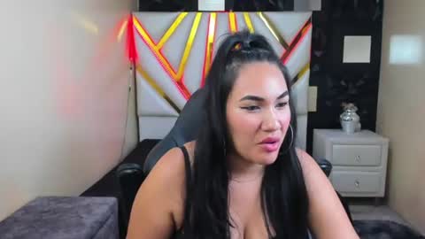 SamyEvanns online show from 06-25-26, 01:16