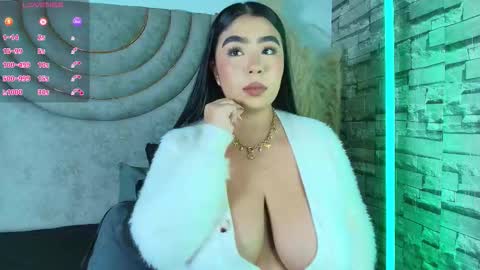 SAMY GREY... online show from 02-19-26, 03:24