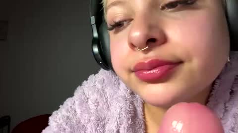 Samymoon online show from 01-17-26, 09:51