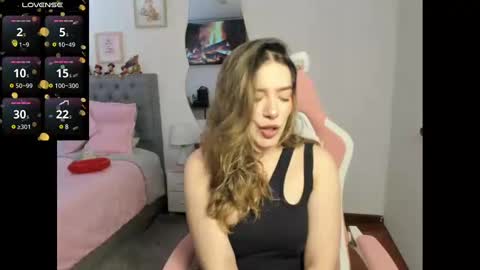 Snapshot of samysweet_8 chatting on 02-25-25, 05:36 Samanta online show from 02-25-25, 05:36