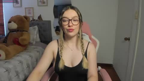 Samanta online show from 04-14-26, 01:39