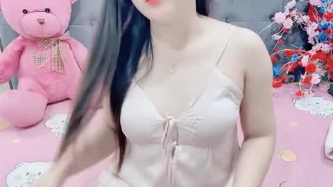 sanami_sian_ online show from 12-14-25, 01:22