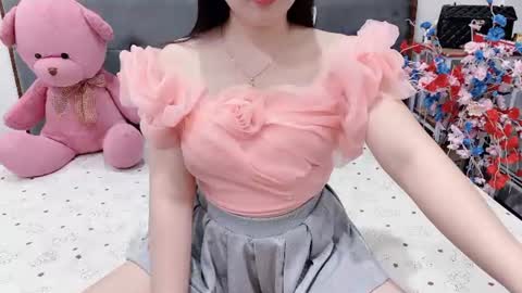 sanami_sian_ online show from 06-12-26, 01:37