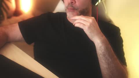 Snapshot of sanders_white chatting on 03-04-25, 07:08 Sanders online show from 03-04-25, 07:08