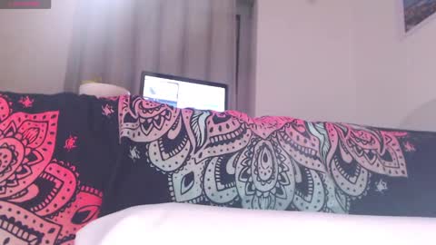 Sandra online show from 03-01-25, 08:53