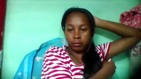 Snapshot of sandra1253099 chatting on 09-18-25, 06:21 sandra1253099 online show from 09-18-25, 06:21