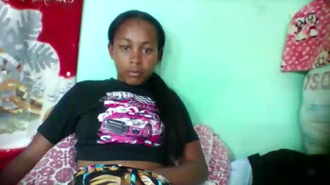 Snapshot of sandra1253099 chatting on 09-20-25, 07:04 sandra1253099 online show from 09-20-25, 07:04