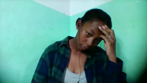 sandra1253099 online show from 01-10-26, 07:10