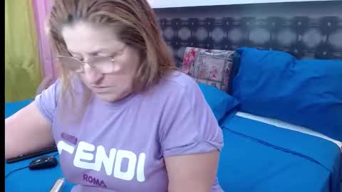 Snapshot of sandra_20_ chatting on 05-25-26, 10:43 SANDRA online show from 05-25-26, 10:43