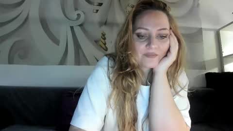 dont forghet to thumbs up if you like my show online show from 11-14-25, 10:29