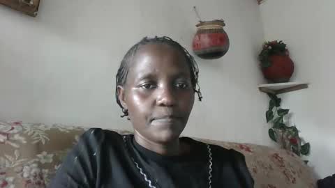 sandra online show from 11-02-25, 01:13