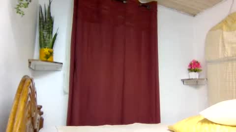 sandra online show from 06-20-26, 08:17