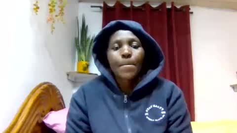 sandra online show from 07-19-26, 04:11