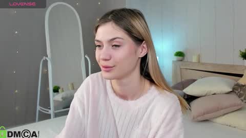 sandraa_anderson online show from 11-18-25, 12:49