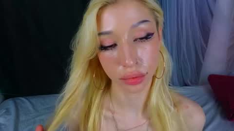 Sally online show from 06-25-26, 08:52