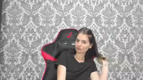 SandraxRay online show from 06-06-26, 10:31