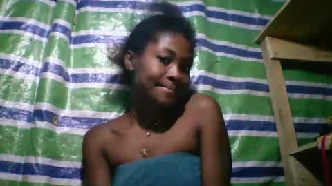 sandricaaa online show from 04-29-26, 02:04