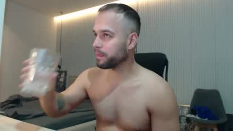 DeAlex online show from 10-15-25, 08:47