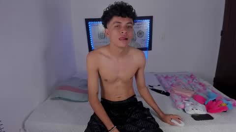 sandy_straw online show from 03-04-26, 05:08