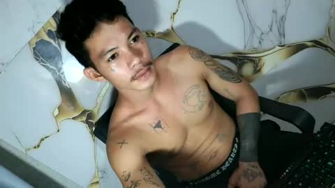 sangre_adamusxxx online show from 06-11-26, 07:28