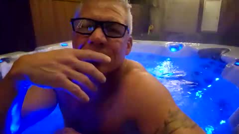 Snapshot of sanpan25 chatting on 10-24-25, 02:52 sanpan25 online show from 10-24-25, 02:52