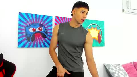 Snapshot of santana_maximo chatting on 03-12-26, 01:50 Maximo Santana online show from 03-12-26, 01:50