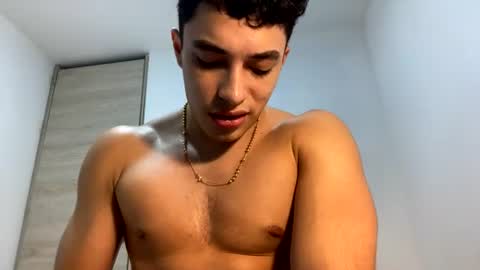 santi36rt online show from 06-18-26, 11:09