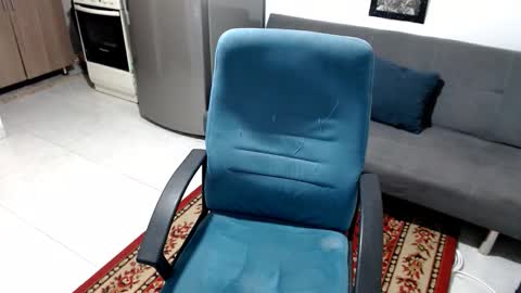 Snapshot of santi_ss chatting on 01-13-26, 01:05 santi_ss online show from 01-13-26, 01:05