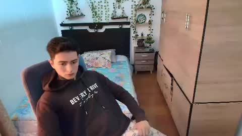 Snapshot of santi_ss chatting on 07-01-26, 02:29 santi_ss online show from 07-01-26, 02:29
