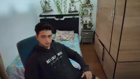 Snapshot of santi_ss chatting on 07-05-26, 11:39 santi_ss online show from 07-05-26, 11:39