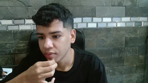 santi online show from 11-02-25, 01:35