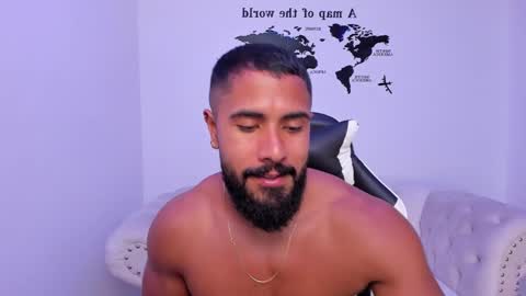 santiago_huntt online show from 09-10-25, 02:11